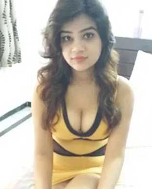 sexy girl Anika